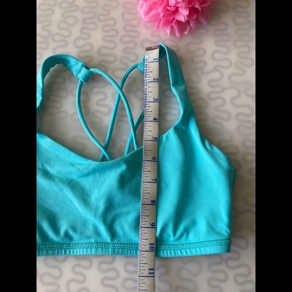 Lululemon Free to Be Bra - Picture 6 of 6